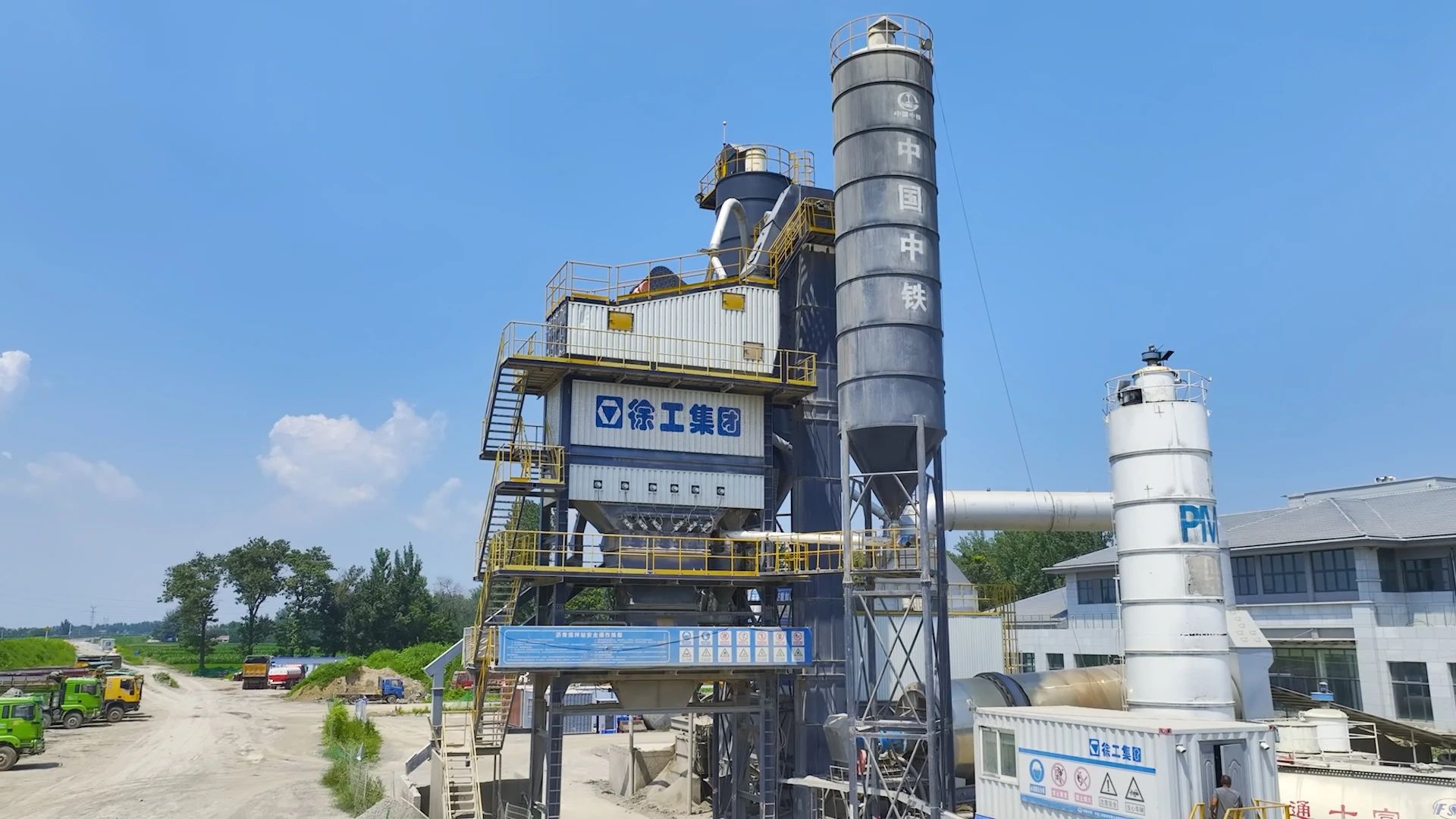 5000型！助力河南高速建設(shè)！