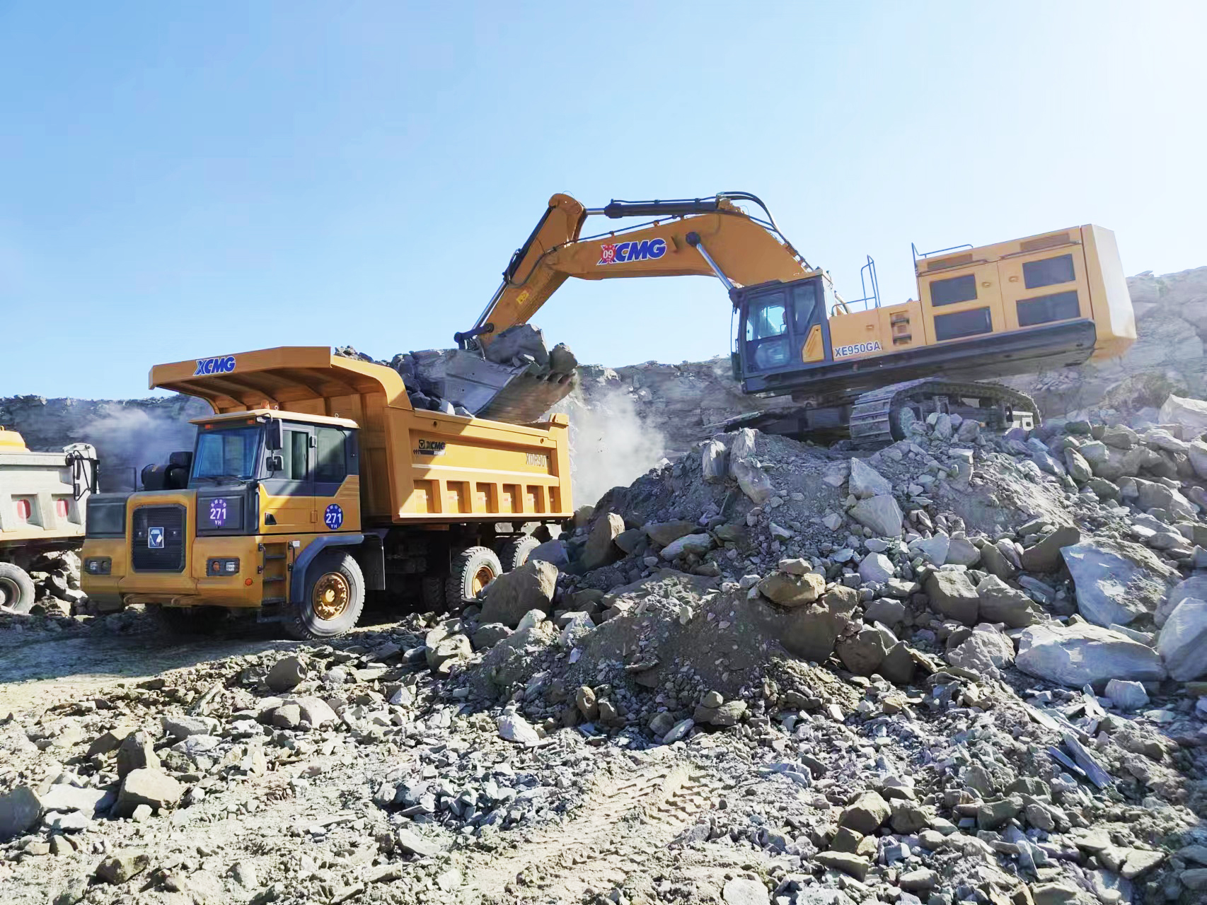 “黃金搭檔”—XE950GA與XDR90完美組合，高效賦能礦山開采
