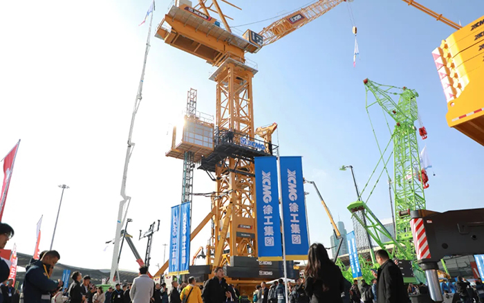 bauma CHINA 2024丨徐工塔式起重機、智能施工升降機火熱亮相